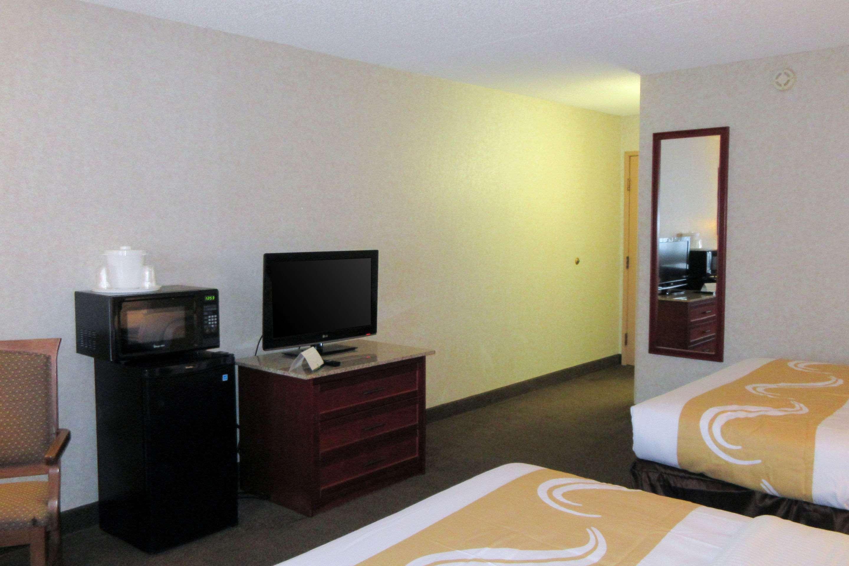 Quality Inn & Suites Albuquerque Downtown University Exteriér fotografie